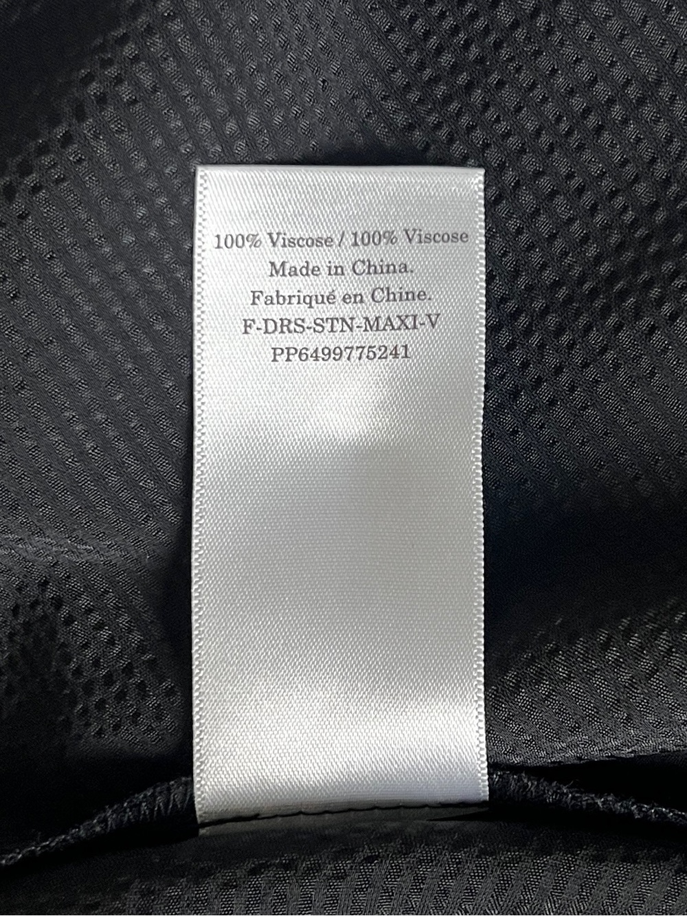 Everlane The Satin V Neck Maxi Dress in Black - sz Medium - Picture 13 of 13